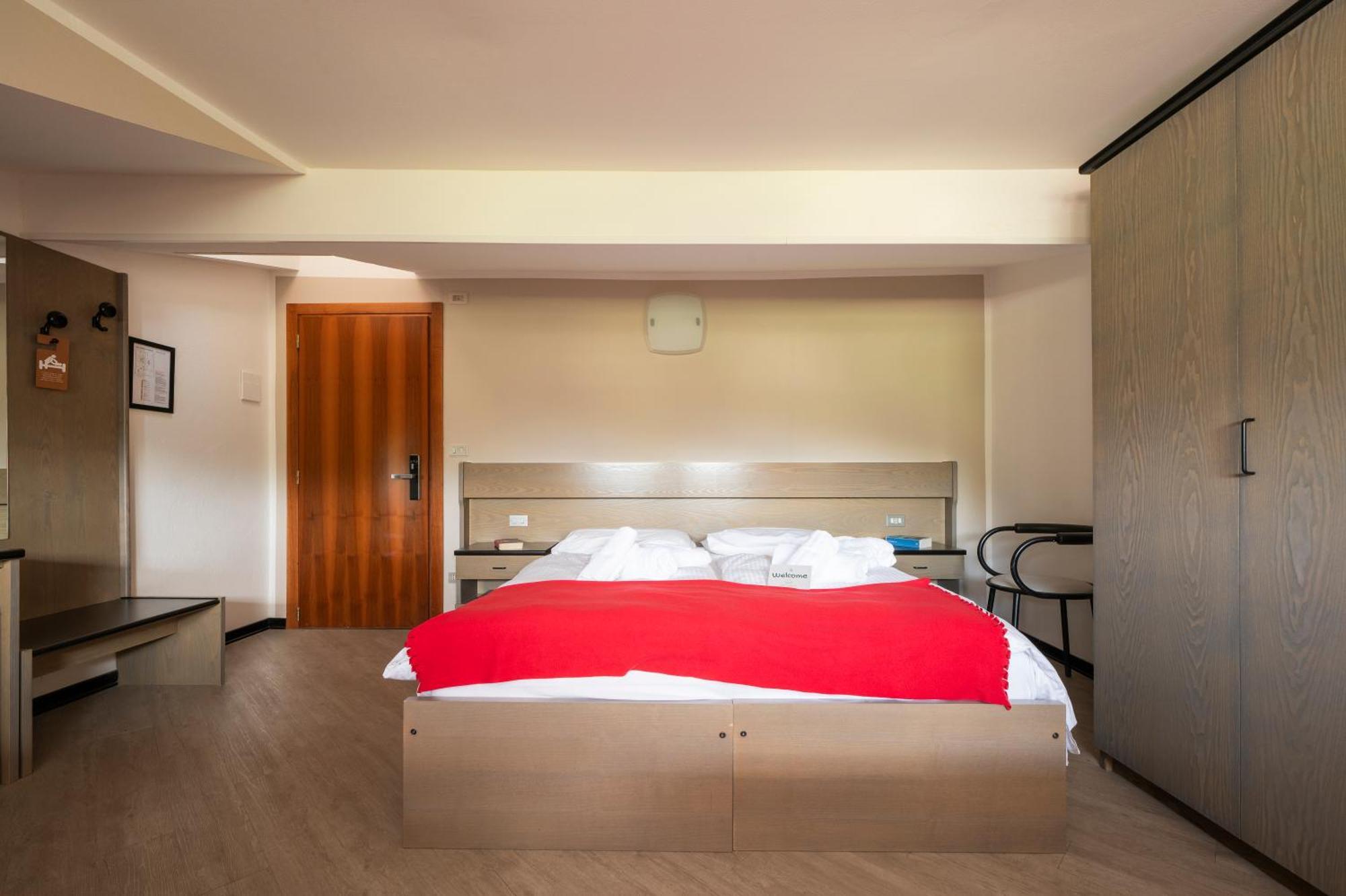 Hotel Scoiattolo Baselga di Pinè Екстериор снимка